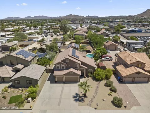 View/Area - 2437 E Grovers Ave, Phoenix, AZ 85032 photo 2 of 15