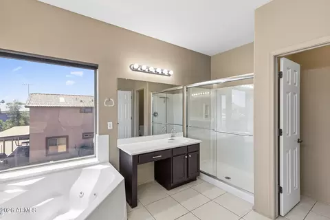 Bath - 2437 E Grovers Ave, Phoenix, AZ 85032 photo 6 of 6