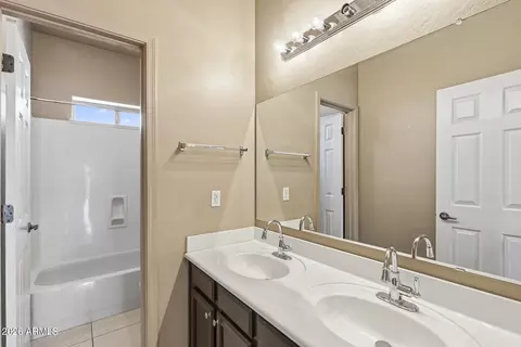 Bath - 2437 E Grovers Ave, Phoenix, AZ 85032 photo 2 of 6