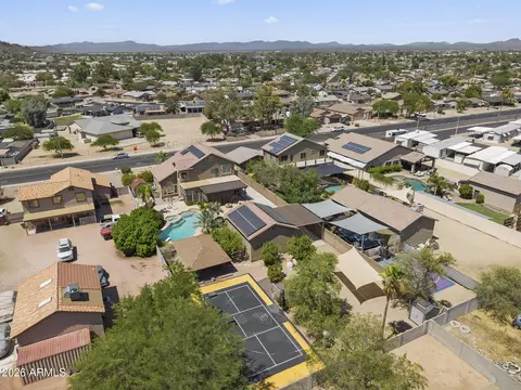 View/Area - 2437 E Grovers Ave, Phoenix, AZ 85032 photo 8 of 15