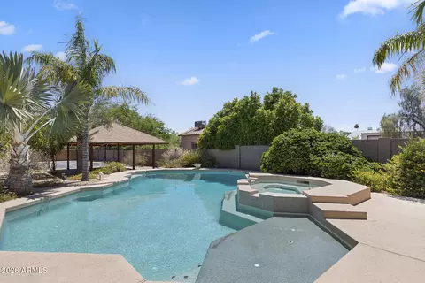 Exterior - 2437 E Grovers Ave, Phoenix, AZ 85032 photo 16 of 33