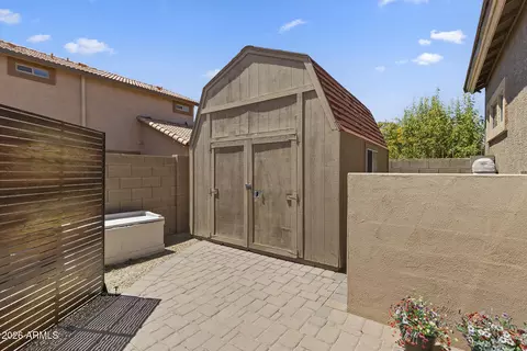 Exterior - 2437 E Grovers Ave, Phoenix, AZ 85032 photo 19 of 33