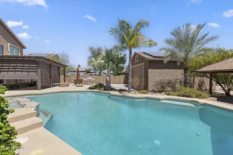 Exterior - 2437 E Grovers Ave, Phoenix, AZ 85032 photo 23 of 33