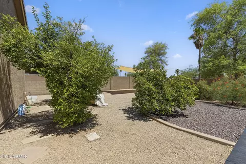 Exterior - 2437 E Grovers Ave, Phoenix, AZ 85032 photo 27 of 33