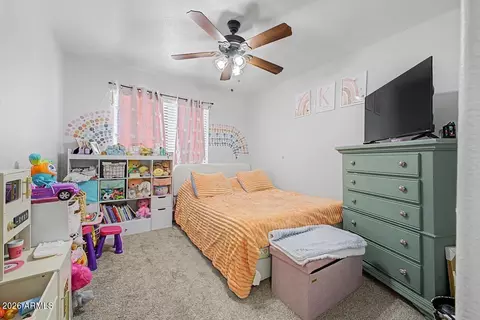 Bedroom - 2115 E Cielo Grande Ave, Phoenix, AZ 85024 photo 4 of 9