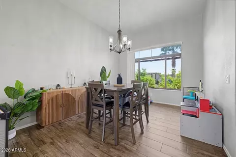 Dining - 2115 E Cielo Grande Ave, Phoenix, AZ 85024 photo 1 of 1
