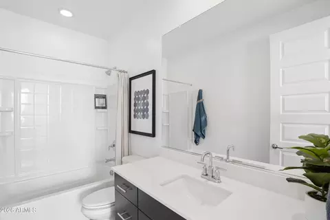 Bath - 8340 E Petra Ave, Mesa, AZ 85212 photo 7 of 7