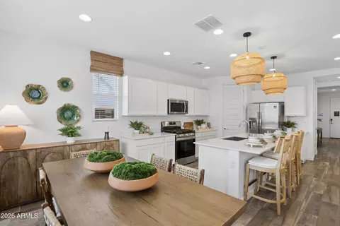 Dining - 8346 E Petra Ave, Mesa, AZ 85212 photo 2 of 2