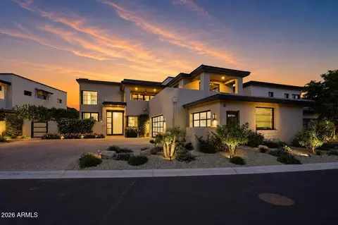 5720 E Huntress Dr, Paradise Valley, AZ 85253