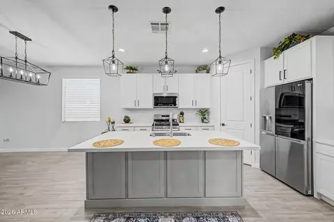 Kitchen - 11236 E Upton Ave, Mesa, AZ 85212 photo 3 of 4