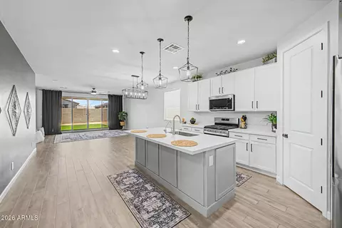 Kitchen - 11236 E Upton Ave, Mesa, AZ 85212 photo 2 of 4