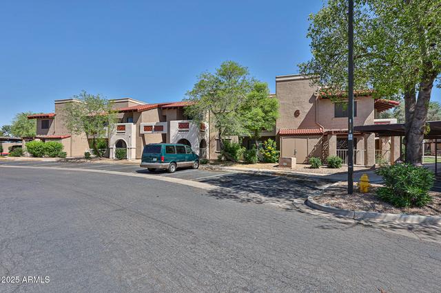 5757 W Eugie Ave #2068, Glendale, AZ 85304