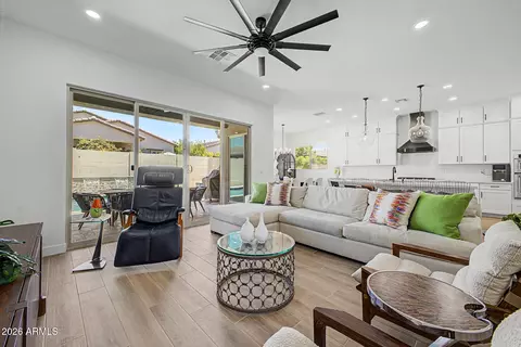 Living - 4759 S Pluto --, Mesa, AZ 85212 photo 4 of 5