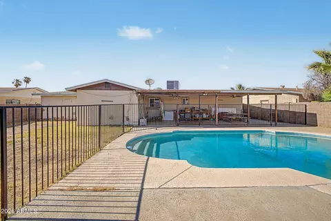 3833 W Vogel Ave, Phoenix, AZ 85051