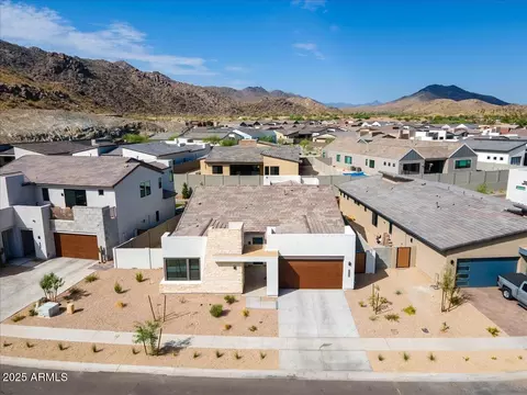 View/Area - 917 E Buist Ave, Phoenix, AZ 85042 photo 8 of 8