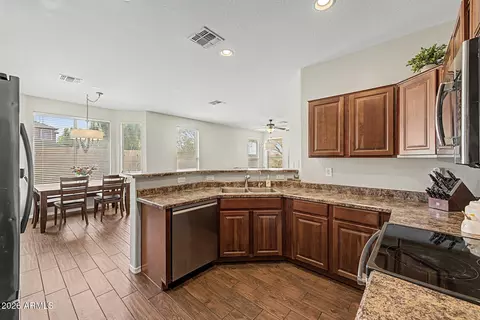 Kitchen - 3474 E Coconino Way, Gilbert, AZ 85298 photo 3 of 3