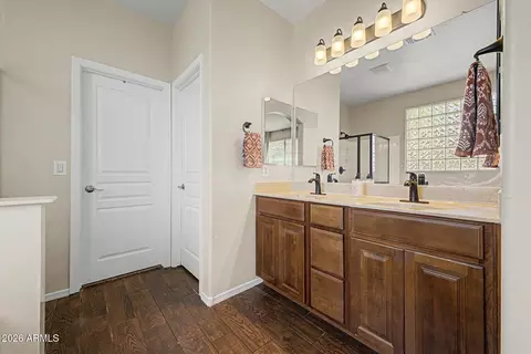 Bath - 3474 E Coconino Way, Gilbert, AZ 85298 photo 1 of 4