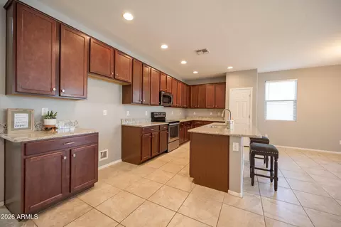 Kitchen - 952 S Olympic Dr, Gilbert, AZ 85296 photo 1 of 3