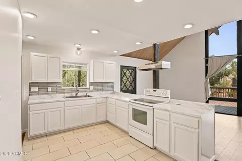 Kitchen - 517 E Timber Dr, Payson, AZ 85541 photo 3 of 3