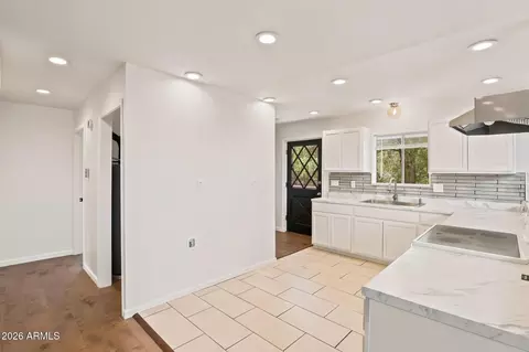 Kitchen - 517 E Timber Dr, Payson, AZ 85541 photo 2 of 3