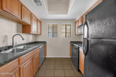 Kitchen - 3434 E Baseline Rd #166, Phoenix, AZ 85042 photo 1 of 3