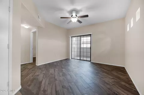 Living - 3434 E Baseline Rd #166, Phoenix, AZ 85042 photo 2 of 3