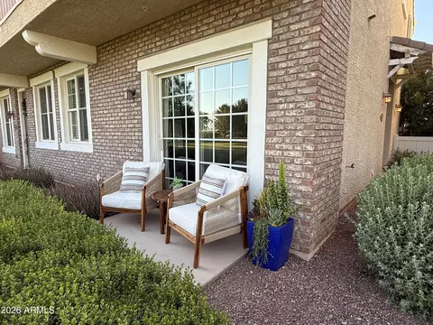 3647 E Leslie Dr, Gilbert, AZ 85296 photo 3