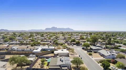View/Area - 9523 E Dallas St, Mesa, AZ 85207 photo 2 of 5
