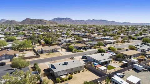 View/Area - 9523 E Dallas St, Mesa, AZ 85207 photo 4 of 5