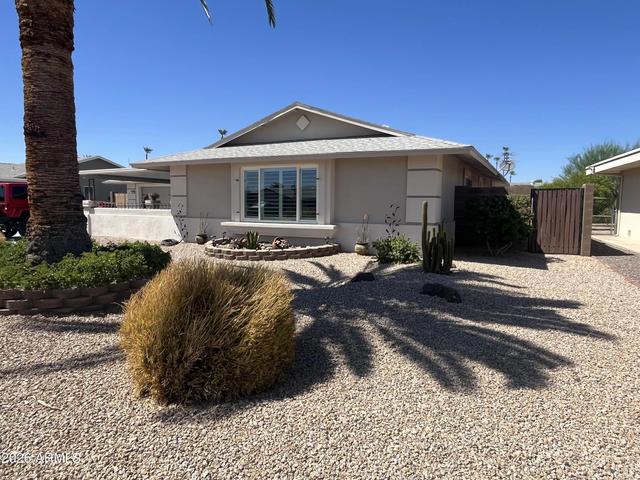 10102 W Burns Dr, Sun City, AZ 85351