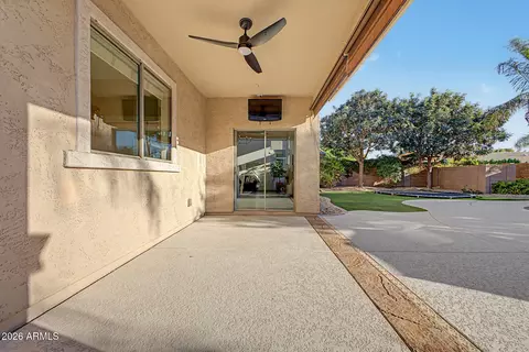 Exterior - 6992 S View Ln, Gilbert, AZ 85298 photo 7 of 19