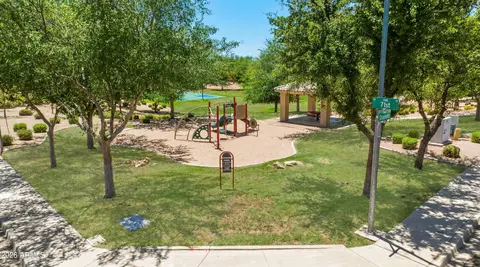View/Area - 6940 E Grandview St, Mesa, AZ 85207 photo 4 of 6