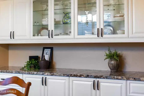 Dining - 6940 E Grandview St, Mesa, AZ 85207 photo 3 of 6