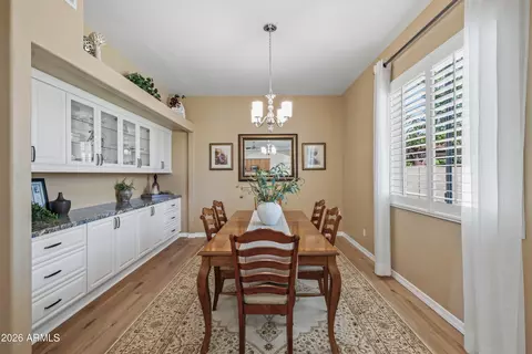 Dining - 6940 E Grandview St, Mesa, AZ 85207 photo 4 of 6