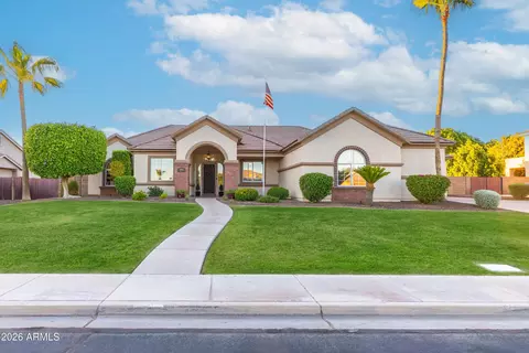 Exterior - 6940 E Grandview St, Mesa, AZ 85207 photo 6 of 22