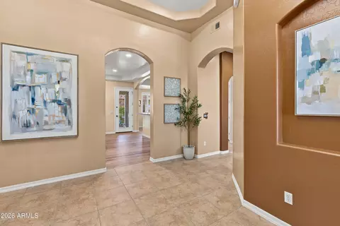 Entry Way - 6940 E Grandview St, Mesa, AZ 85207 photo 3 of 3