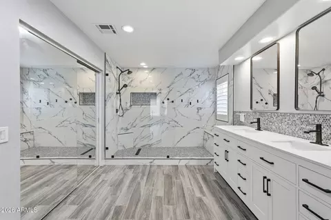Bath - 2744 E Brookwood Ct, Phoenix, AZ 85048 photo 3 of 6