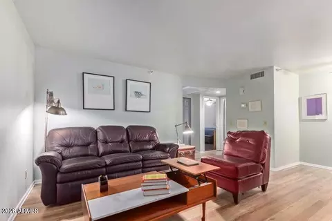 17 E Ruth Ave #307, Phoenix, AZ 85020 photo 2