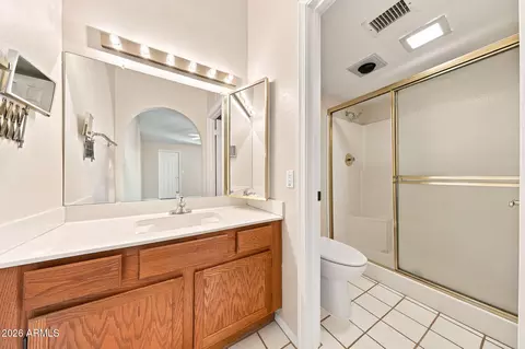 Bath - 2059 E Brown Rd #16, Mesa, AZ 85213 photo 1 of 2