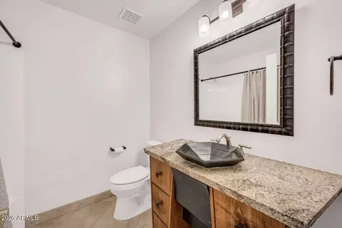 Bath - 1860 E Stephens Dr, Tempe, AZ 85283 photo 4 of 5