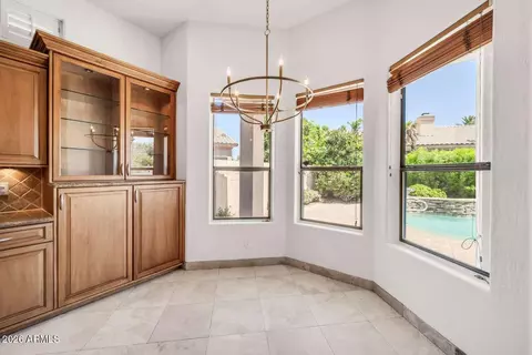 Dining - 1860 E Stephens Dr, Tempe, AZ 85283 photo 4 of 4