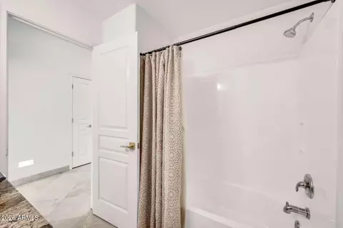 Bath - 1860 E Stephens Dr, Tempe, AZ 85283 photo 5 of 5