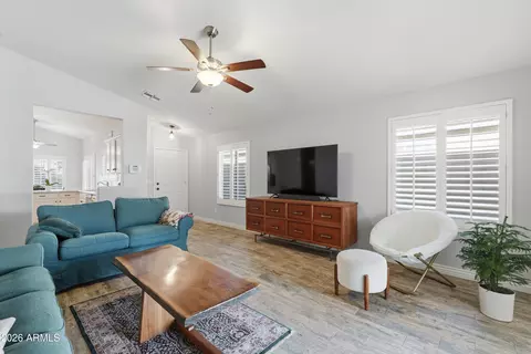 3611 W Charlotte Dr, Glendale, AZ 85310