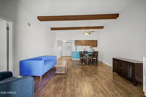 910 N Center St #16, Mesa, AZ 85201