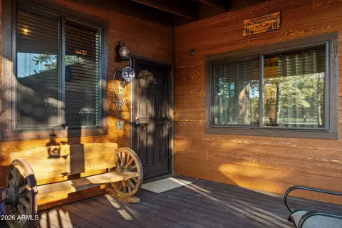 Exterior - 2207 Four Point Cir, Overgaard, AZ 85933 photo 4 of 12
