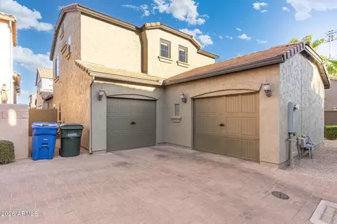 Exterior - 3965 E Melinda Dr, Phoenix, AZ 85050 photo 5 of 5