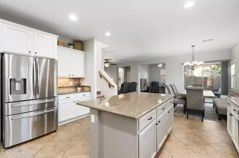 Kitchen - 3965 E Melinda Dr, Phoenix, AZ 85050 photo 3 of 6