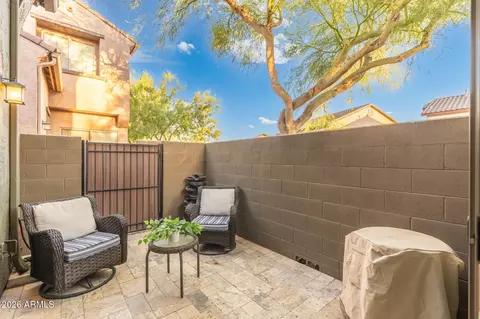 Exterior - 3965 E Melinda Dr, Phoenix, AZ 85050 photo 3 of 5