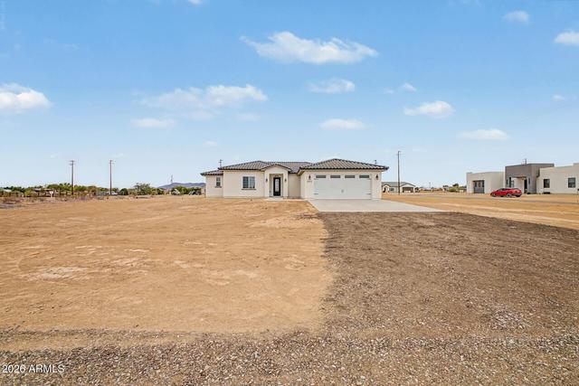 1372 N 372nd Dr, Tonopah, AZ 85354