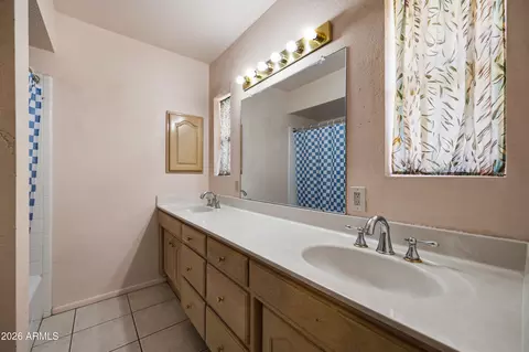 Bath - 6233 E Camelot Dr, Mesa, AZ 85215 photo 2 of 4